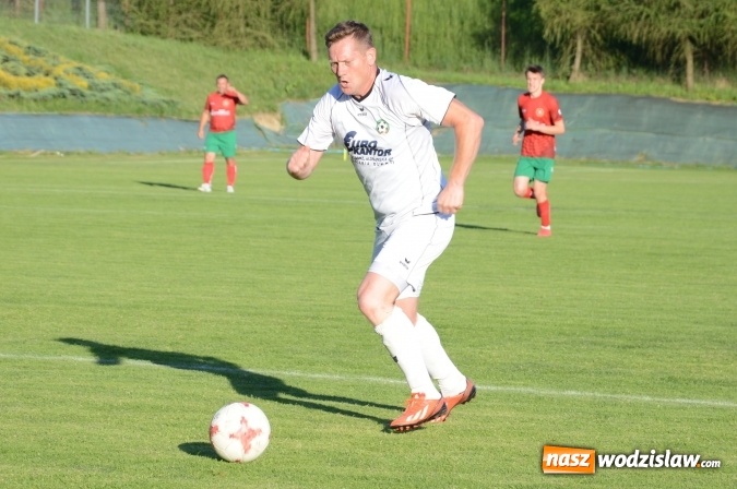 Zdjęcie w galerii na portalu naszwodzislaw.com: Tworków wysoko wygrywa w Turzy    wiadomości z regionu