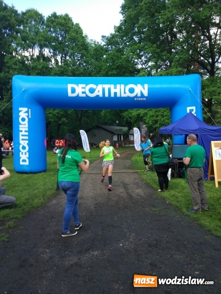 Zdjęcie w galerii na portalu naszwodzislaw.com: Robert Paszkiewicz wygrywa III Bieg Rzemieślnika  wiadomości z regionu