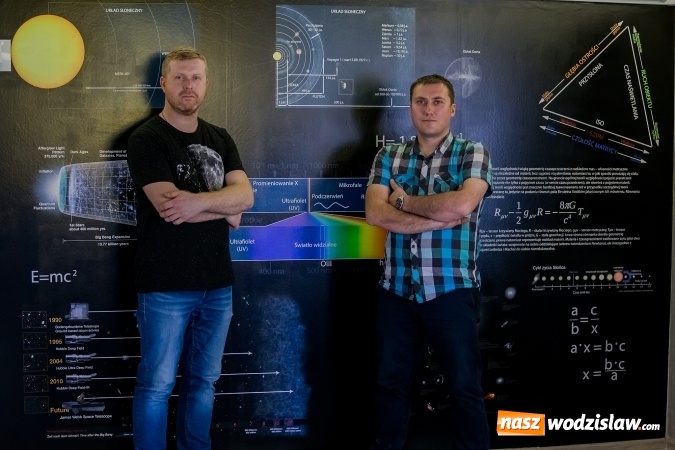 Zdjęcie w galerii na portalu naszwodzislaw.com: Astrohunters - z nimi odkryjesz Wszechświat na nowo wiadomości z regionu