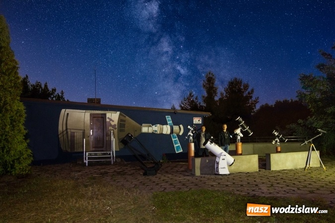 Zdjęcie w galerii na portalu naszwodzislaw.com: Astrohunters - z nimi odkryjesz Wszechświat na nowo wiadomości z regionu