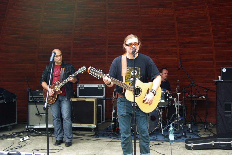 Zdjęcie w galerii na portalu naszwodzislaw.com: Będą grali do końca świata wiadomości z regionu