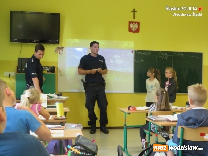 Zdjęcie w galerii na portalu naszwodzislaw.com: Dzielnicowi prowadzili warsztaty profilaktyczne wiadomości z regionu