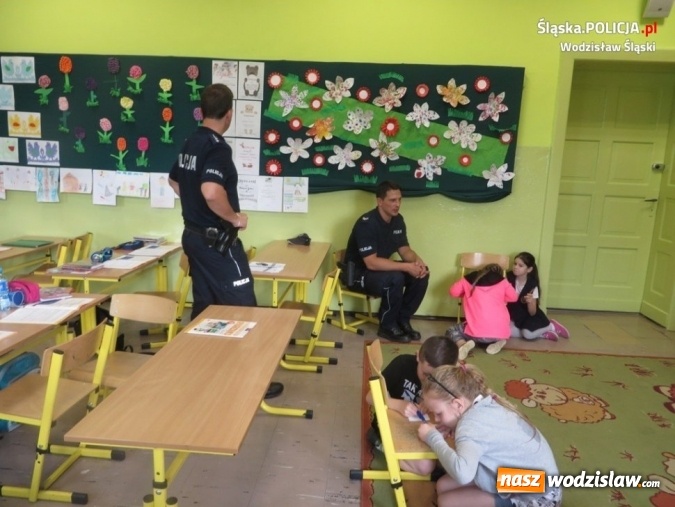 Zdjęcie w galerii na portalu naszwodzislaw.com: Dzielnicowi prowadzili warsztaty profilaktyczne wiadomości z regionu