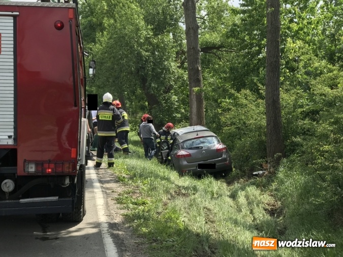 Zdjęcie w galerii na portalu naszwodzislaw.com: Weselnicy wśród poszkodowanych w zderzeniu na trasie Racibórz-Lubomia  wiadomości z regionu