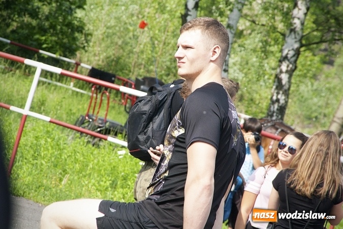 Zdjęcie w galerii na portalu naszwodzislaw.com: Zedrzyj szczewiki dla Bereniki. Pobiegli dla mieszkanki Łazisk. FOTO wiadomości z regionu