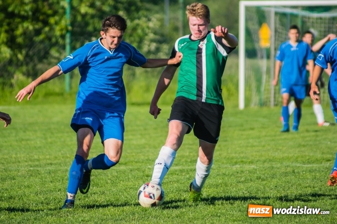 Zdjęcie w galerii na portalu naszwodzislaw.com: C klasa: Miłe złego początki. Olszynka bez punktów w starciu z Wichrem Płonia wiadomości z regionu