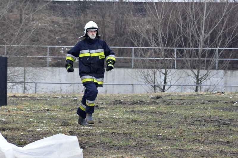 Zdjęcie w galerii na portalu naszwodzislaw.com: Niezapowiedziane ćwiczenia w Olzie wiadomości z regionu