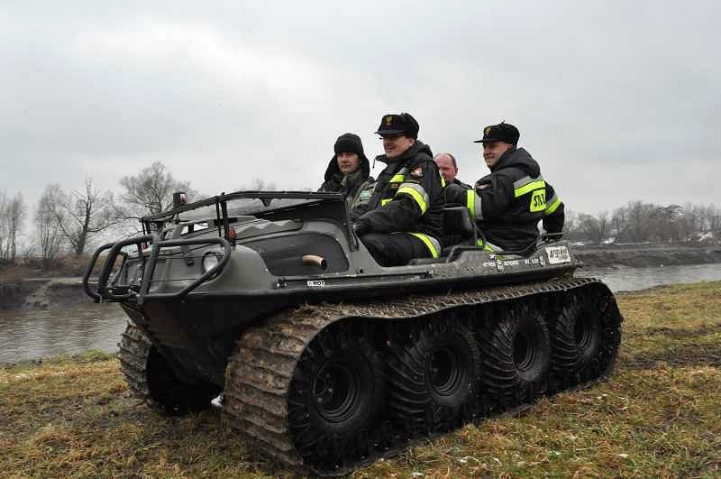 Zdjęcie w galerii na portalu naszwodzislaw.com: Niezapowiedziane ćwiczenia w Olzie wiadomości z regionu