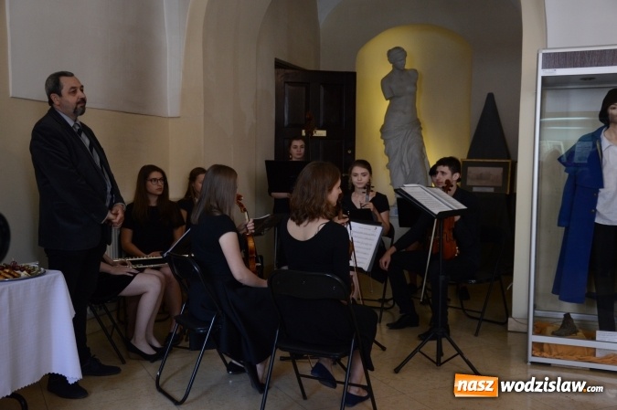 Zdjęcie w galerii na portalu naszwodzislaw.com: Silesia Tak Art oraz Towarzystwo Miłośników Ziemi Wodzisławskiej z wystawą w Muzeum. ZDJĘCIA  wiadomości z regionu