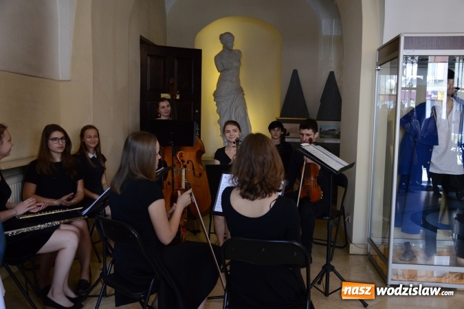 Zdjęcie w galerii na portalu naszwodzislaw.com: Silesia Tak Art oraz Towarzystwo Miłośników Ziemi Wodzisławskiej z wystawą w Muzeum. ZDJĘCIA  wiadomości z regionu