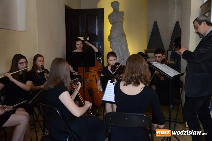 Zdjęcie w galerii na portalu naszwodzislaw.com: Silesia Tak Art oraz Towarzystwo Miłośników Ziemi Wodzisławskiej z wystawą w Muzeum. ZDJĘCIA  wiadomości z regionu