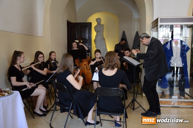 Zdjęcie w galerii na portalu naszwodzislaw.com: Silesia Tak Art oraz Towarzystwo Miłośników Ziemi Wodzisławskiej z wystawą w Muzeum. ZDJĘCIA  wiadomości z regionu