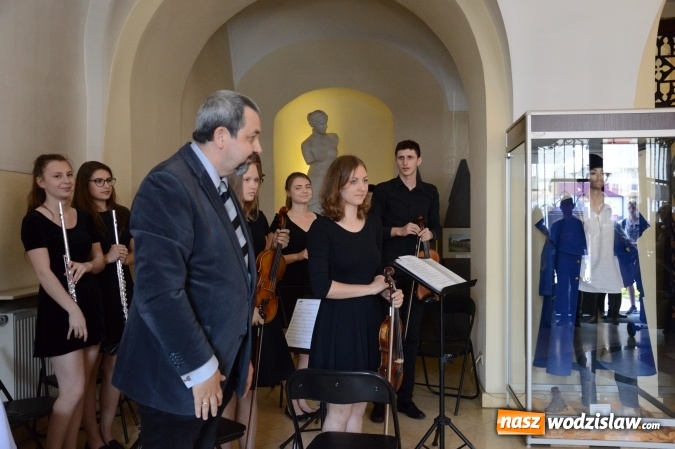 Zdjęcie w galerii na portalu naszwodzislaw.com: Silesia Tak Art oraz Towarzystwo Miłośników Ziemi Wodzisławskiej z wystawą w Muzeum. ZDJĘCIA  wiadomości z regionu