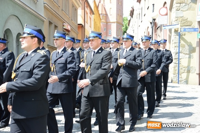 Zdjęcie w galerii na portalu naszwodzislaw.com: Obchody Dnia Strażaka na wodzisławskim rynku. ZDJĘCIA  wiadomości z regionu