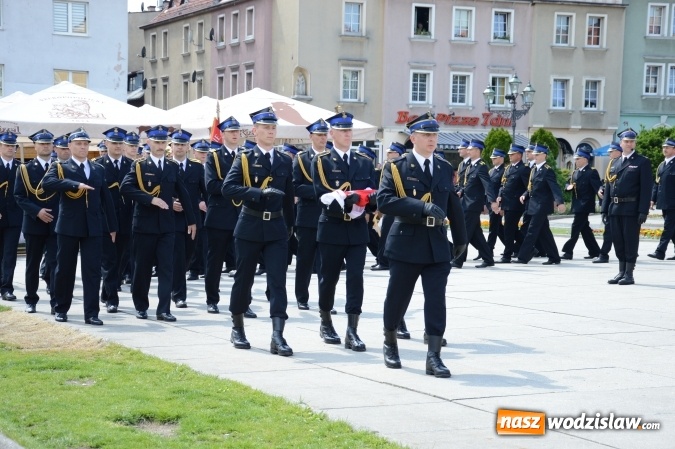 Zdjęcie w galerii na portalu naszwodzislaw.com: Obchody Dnia Strażaka na wodzisławskim rynku. ZDJĘCIA  wiadomości z regionu