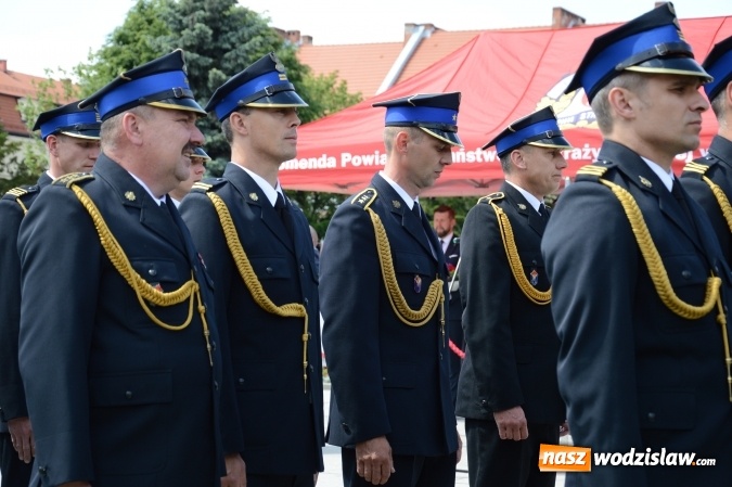 Zdjęcie w galerii na portalu naszwodzislaw.com: Obchody Dnia Strażaka na wodzisławskim rynku. ZDJĘCIA  wiadomości z regionu
