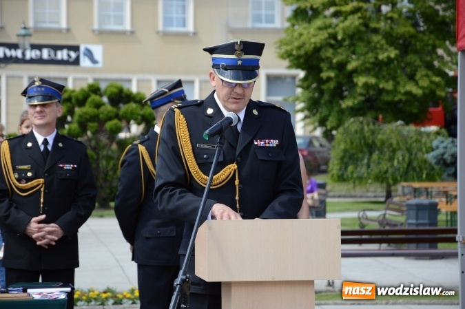 Zdjęcie w galerii na portalu naszwodzislaw.com: Obchody Dnia Strażaka na wodzisławskim rynku. ZDJĘCIA  wiadomości z regionu