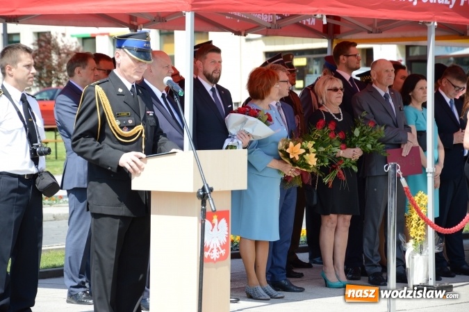 Zdjęcie w galerii na portalu naszwodzislaw.com: Obchody Dnia Strażaka na wodzisławskim rynku. ZDJĘCIA  wiadomości z regionu