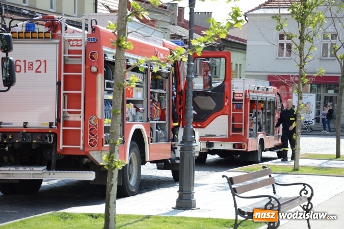 Zdjęcie w galerii na portalu naszwodzislaw.com: Obchody Dnia Strażaka na wodzisławskim rynku. ZDJĘCIA  wiadomości z regionu