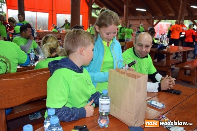 Zdjęcie w galerii na portalu naszwodzislaw.com: Ponad 130 osób na trasie Gminnego Rajdu Rowerowego z Mszany do Ruptawy wiadomości z regionu