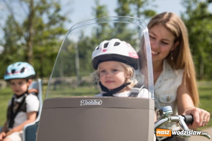 Zdjęcie w galerii na portalu naszwodzislaw.com: Przyczepka rowerowa dla dzieci. Czym kierować się przy wyborze? wiadomości z regionu