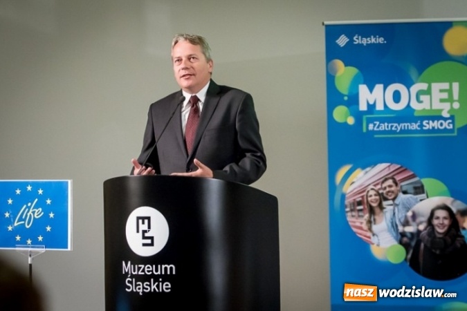 Zdjęcie w galerii na portalu naszwodzislaw.com: Jak wygląda walka ze smogiem? wiadomości z regionu