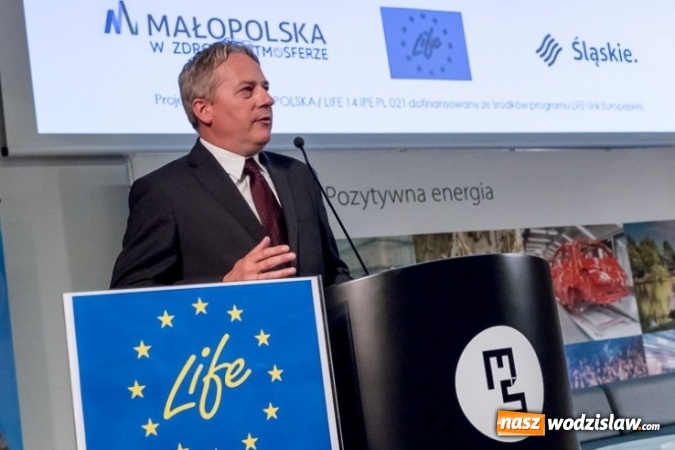 Zdjęcie w galerii na portalu naszwodzislaw.com: Jak wygląda walka ze smogiem? wiadomości z regionu