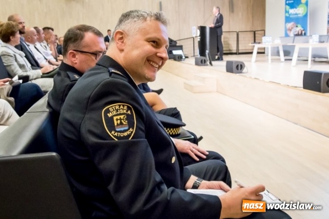 Zdjęcie w galerii na portalu naszwodzislaw.com: Jak wygląda walka ze smogiem? wiadomości z regionu