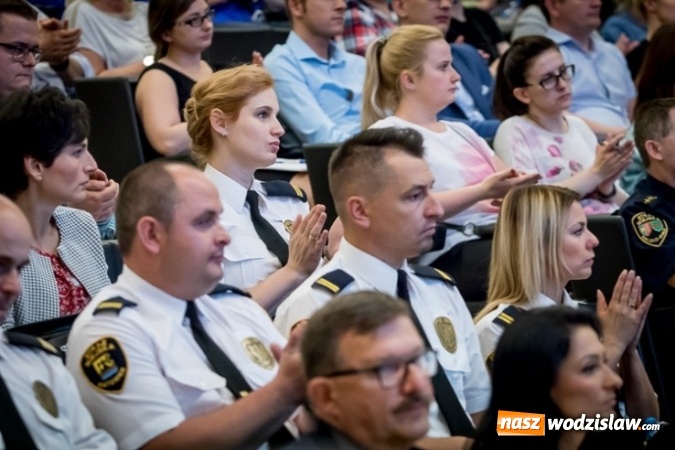 Zdjęcie w galerii na portalu naszwodzislaw.com: Jak wygląda walka ze smogiem? wiadomości z regionu