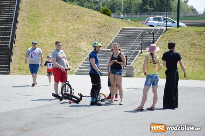 Zdjęcie w galerii na portalu naszwodzislaw.com: Kumulacja atrakcji w Rodzinnym Parku Rozrywki  wiadomości z regionu