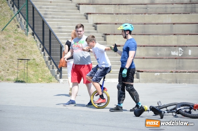 Zdjęcie w galerii na portalu naszwodzislaw.com: Kumulacja atrakcji w Rodzinnym Parku Rozrywki  wiadomości z regionu