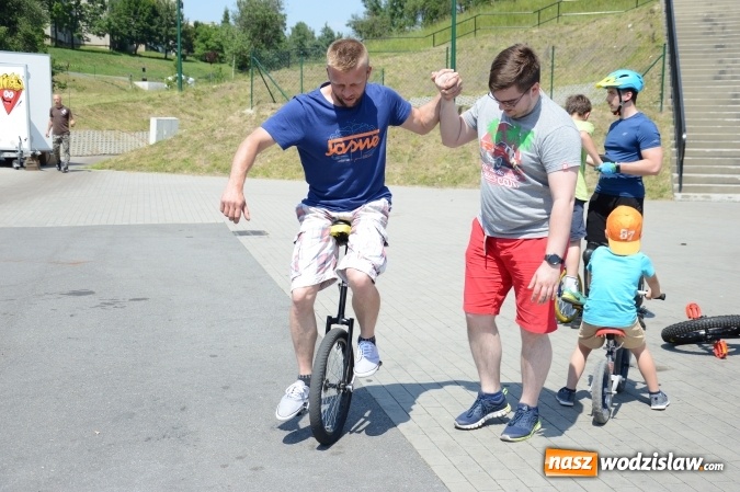 Zdjęcie w galerii na portalu naszwodzislaw.com: Kumulacja atrakcji w Rodzinnym Parku Rozrywki  wiadomości z regionu