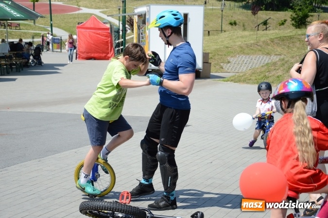 Zdjęcie w galerii na portalu naszwodzislaw.com: Kumulacja atrakcji w Rodzinnym Parku Rozrywki  wiadomości z regionu