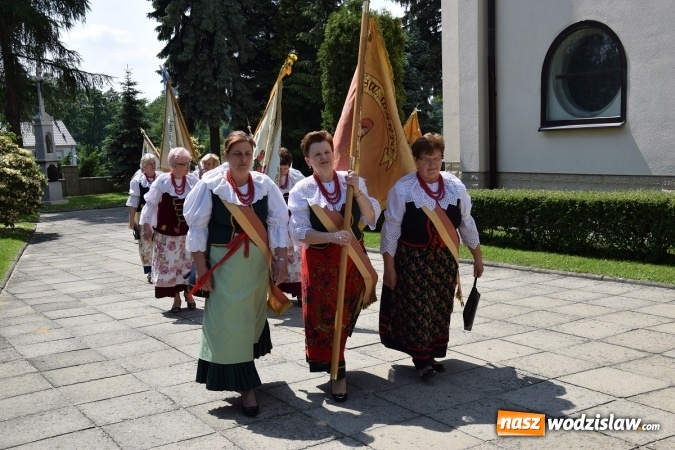Zdjęcie w galerii na portalu naszwodzislaw.com: Koło Gospodyń Wiejskich w Połomi obchodziło jubileusz 90 - lecia wiadomości z regionu