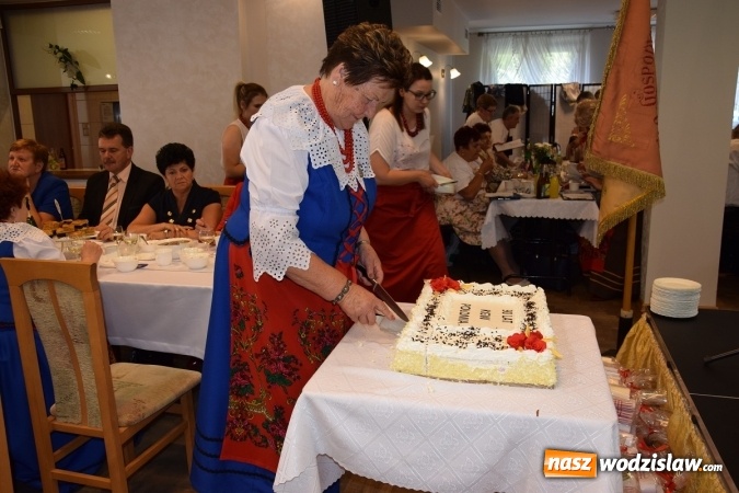 Zdjęcie w galerii na portalu naszwodzislaw.com: Koło Gospodyń Wiejskich w Połomi obchodziło jubileusz 90 - lecia wiadomości z regionu