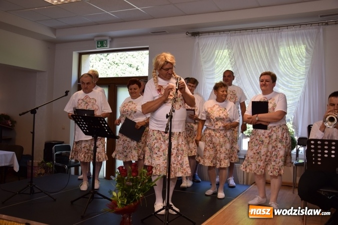 Zdjęcie w galerii na portalu naszwodzislaw.com: Koło Gospodyń Wiejskich w Połomi obchodziło jubileusz 90 - lecia wiadomości z regionu