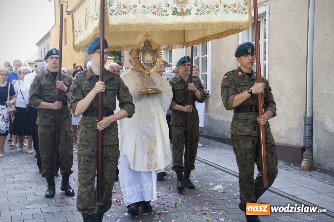 Zdjęcie w galerii na portalu naszwodzislaw.com: Boże Ciało w Wodzisławiu. ZDJĘCIA  wiadomości z regionu