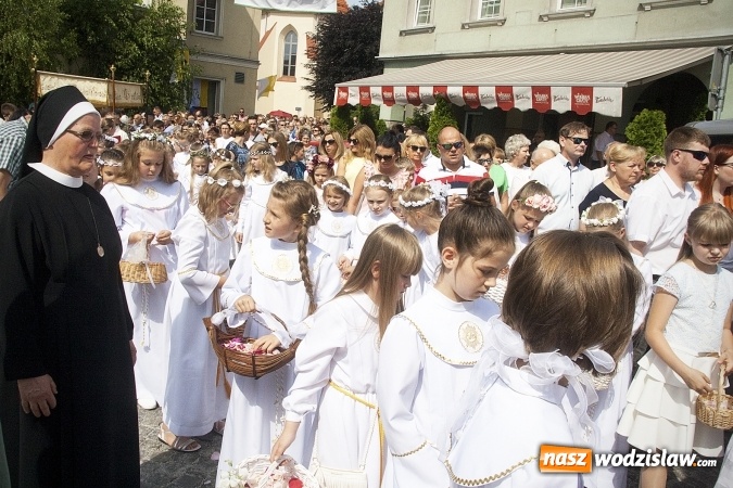 Zdjęcie w galerii na portalu naszwodzislaw.com: Boże Ciało w Wodzisławiu. ZDJĘCIA  wiadomości z regionu