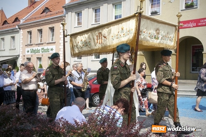 Zdjęcie w galerii na portalu naszwodzislaw.com: Boże Ciało w Wodzisławiu. ZDJĘCIA  wiadomości z regionu