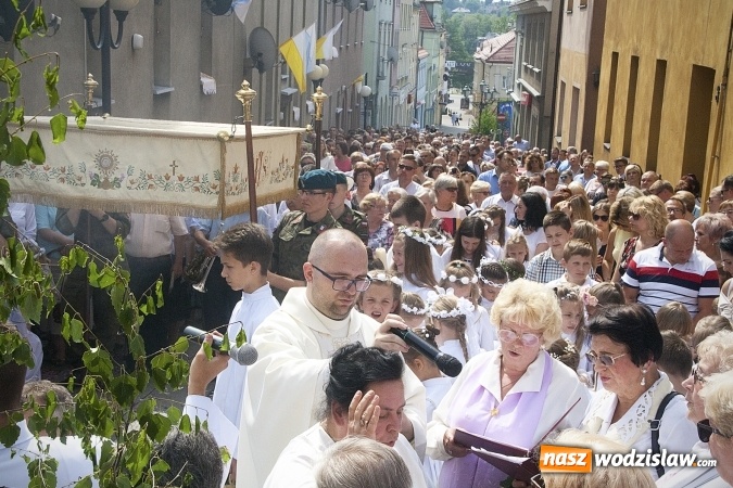Zdjęcie w galerii na portalu naszwodzislaw.com: Boże Ciało w Wodzisławiu. ZDJĘCIA  wiadomości z regionu
