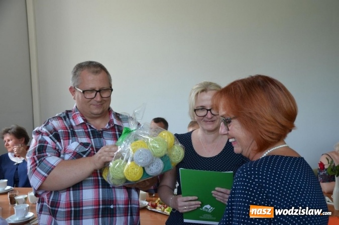 Zdjęcie w galerii na portalu naszwodzislaw.com: Rodziny zastępcze uhonorowane wiadomości z regionu