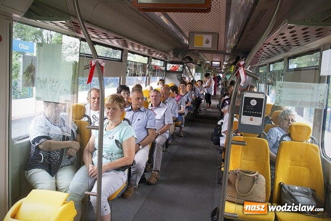 Zdjęcie w galerii na portalu naszwodzislaw.com: Pociąg Papieski wyruszył z Olzy. ZDJĘCIA  wiadomości z regionu