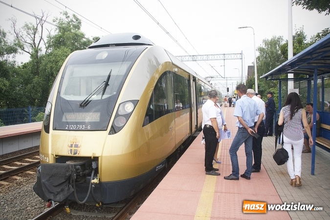 Zdjęcie w galerii na portalu naszwodzislaw.com: Pociąg Papieski wyruszył z Olzy. ZDJĘCIA  wiadomości z regionu
