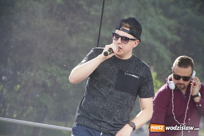 Zdjęcie w galerii na portalu naszwodzislaw.com: Tłumy w Rodzinnym Parku Rozrywki na Dniu Dziecka. FOTORELACJA  wiadomości z regionu