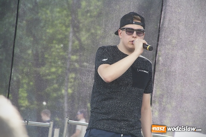 Zdjęcie w galerii na portalu naszwodzislaw.com: Tłumy w Rodzinnym Parku Rozrywki na Dniu Dziecka. FOTORELACJA  wiadomości z regionu