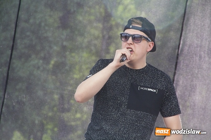 Zdjęcie w galerii na portalu naszwodzislaw.com: Tłumy w Rodzinnym Parku Rozrywki na Dniu Dziecka. FOTORELACJA  wiadomości z regionu