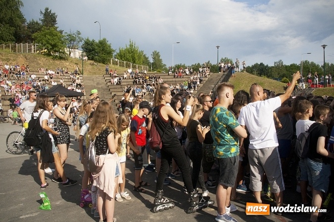 Zdjęcie w galerii na portalu naszwodzislaw.com: Tłumy w Rodzinnym Parku Rozrywki na Dniu Dziecka. FOTORELACJA  wiadomości z regionu