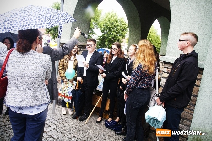 Zdjęcie w galerii na portalu naszwodzislaw.com: Polska rodziną silna! Marsz dla Życia i Rodziny przeszedł ulicami Wodzisławia  wiadomości z regionu