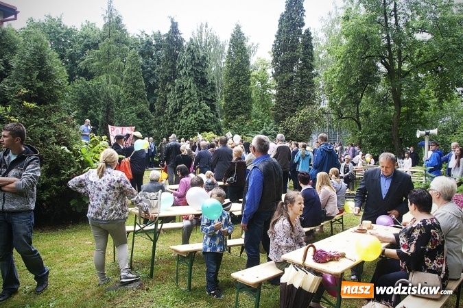 Zdjęcie w galerii na portalu naszwodzislaw.com: Polska rodziną silna! Marsz dla Życia i Rodziny przeszedł ulicami Wodzisławia  wiadomości z regionu