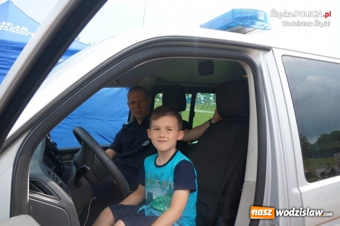 Zdjęcie w galerii na portalu naszwodzislaw.com: Dzień Dziecka z policjantami i Fundacją DKMS wiadomości z regionu